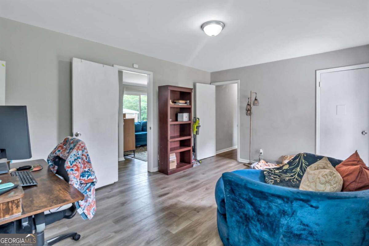 1104 Parkview Drive