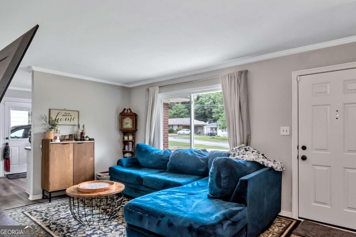 1104 Parkview Drive