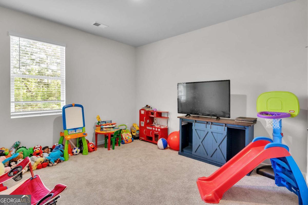 90 Thompson Drive