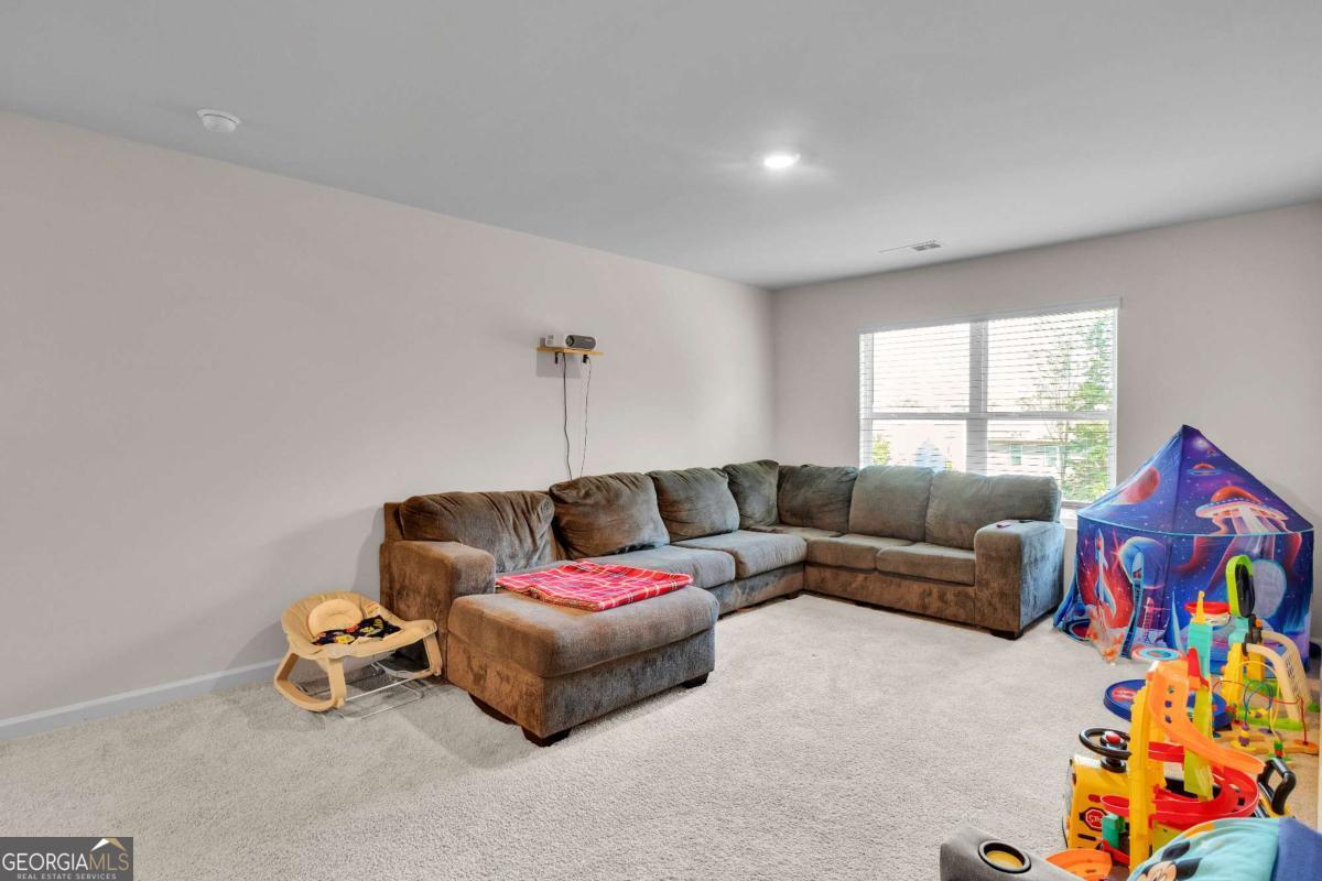 90 Thompson Drive