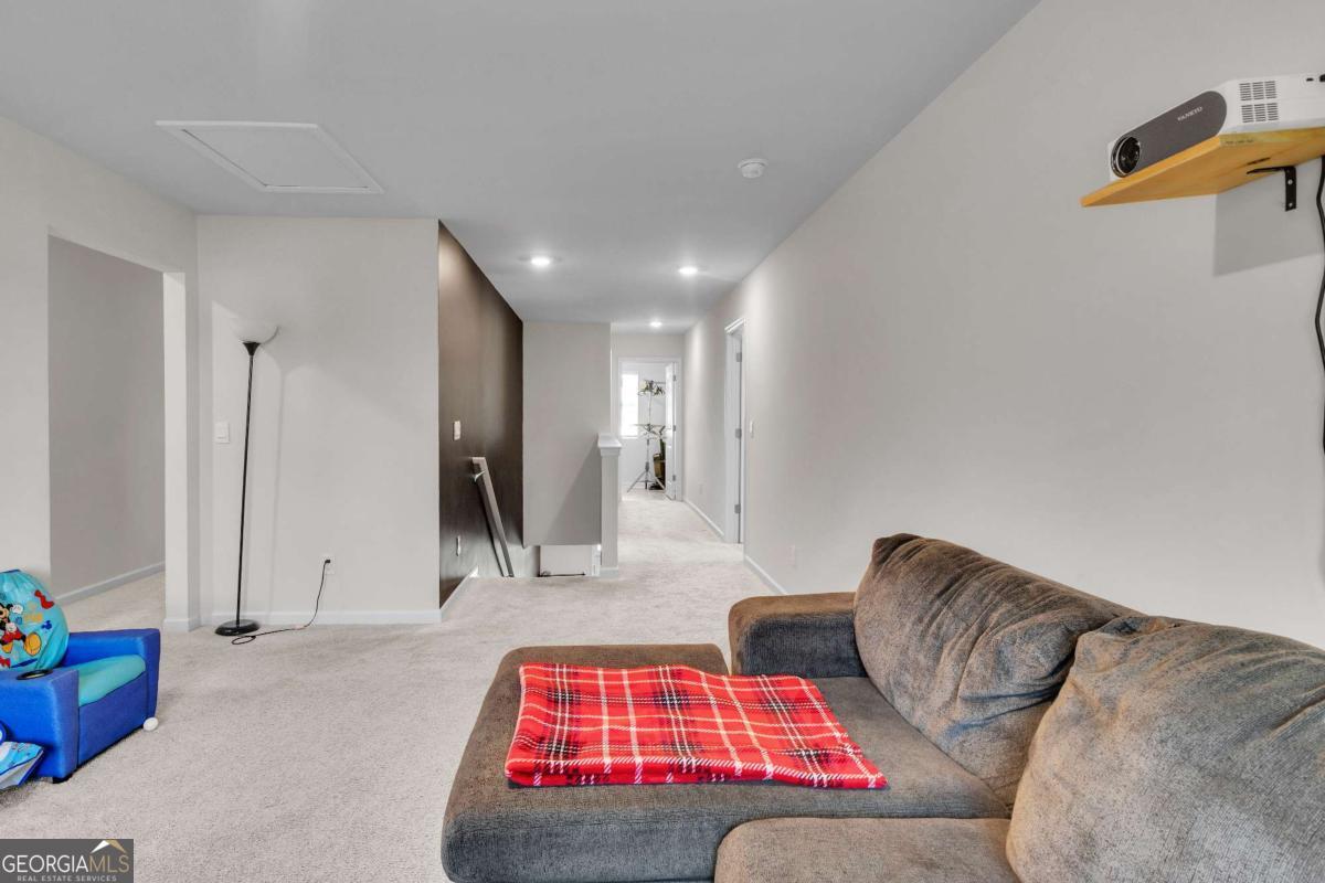 90 Thompson Drive