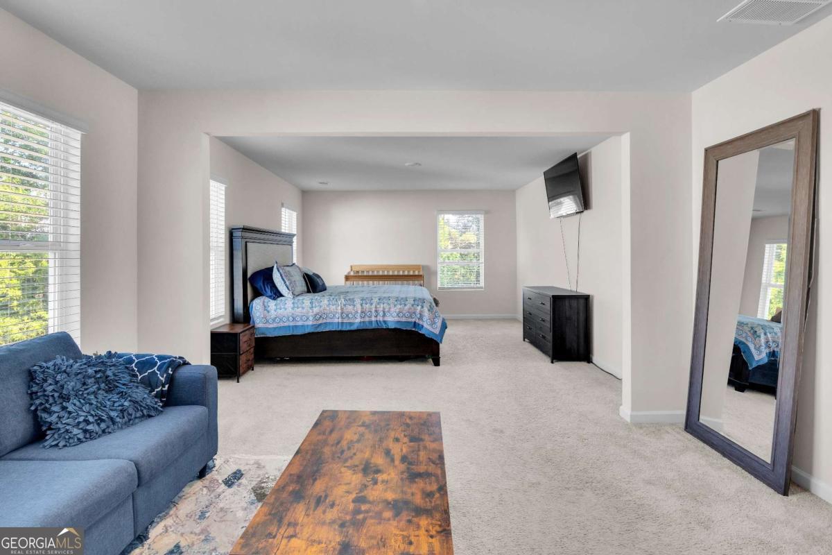 90 Thompson Drive