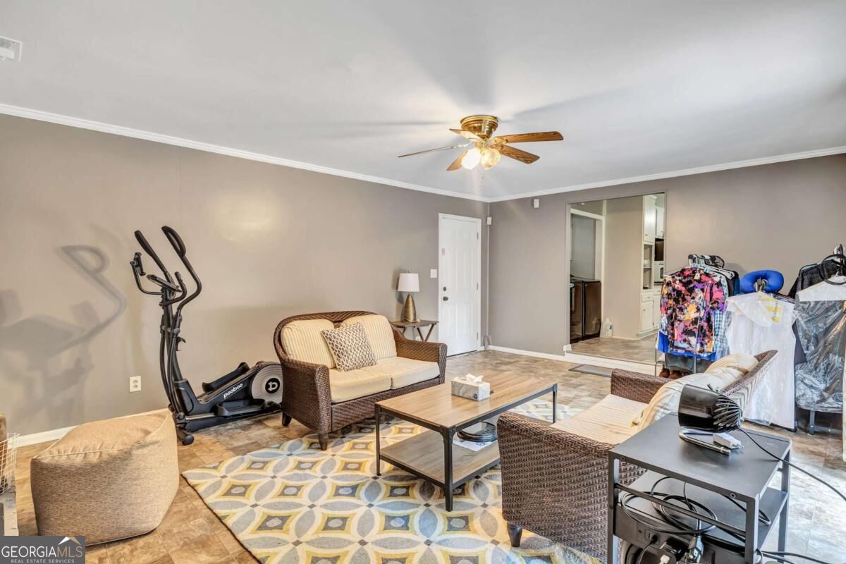 3652 Greentree Farms Drive