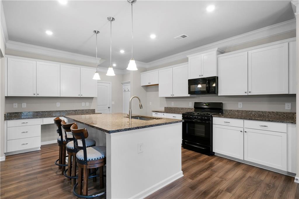 72 Summer Place NW