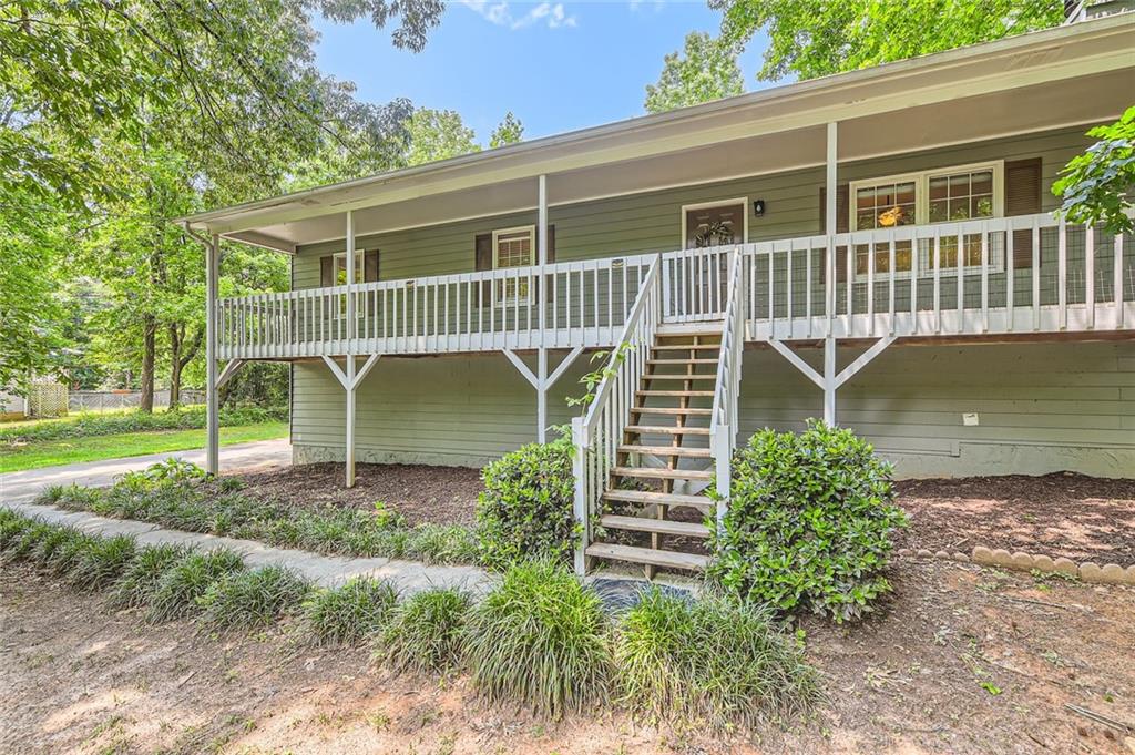 62 Sweetwater Parkway