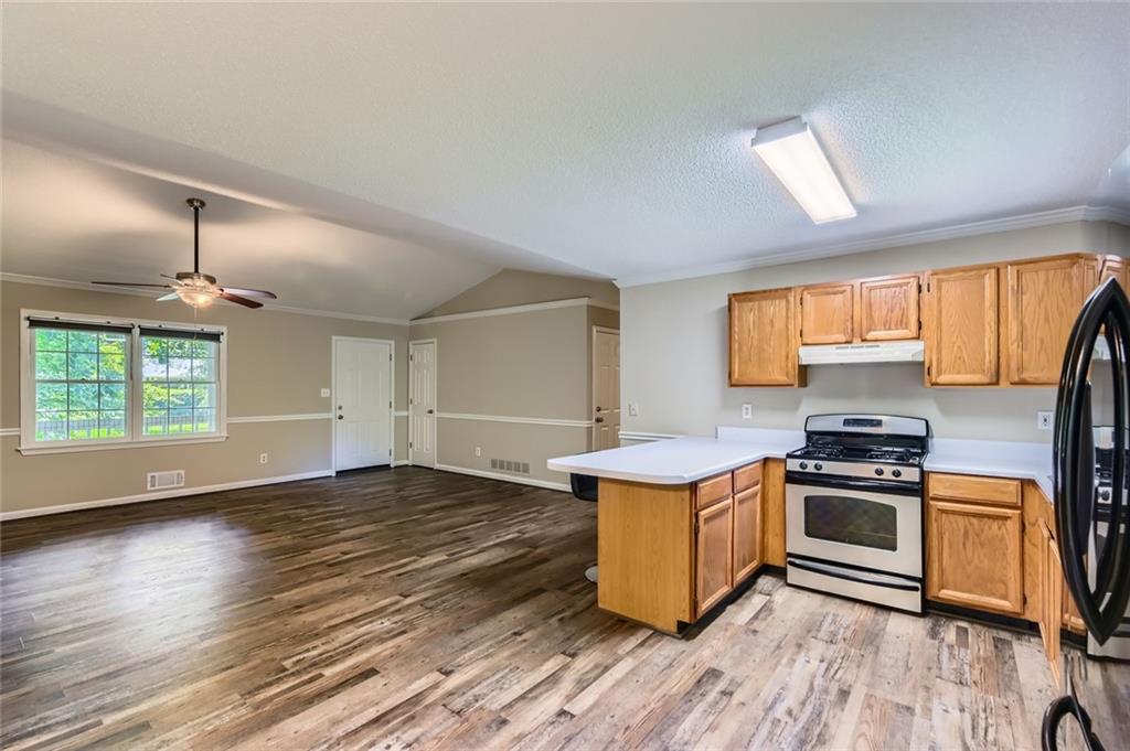 62 Sweetwater Parkway