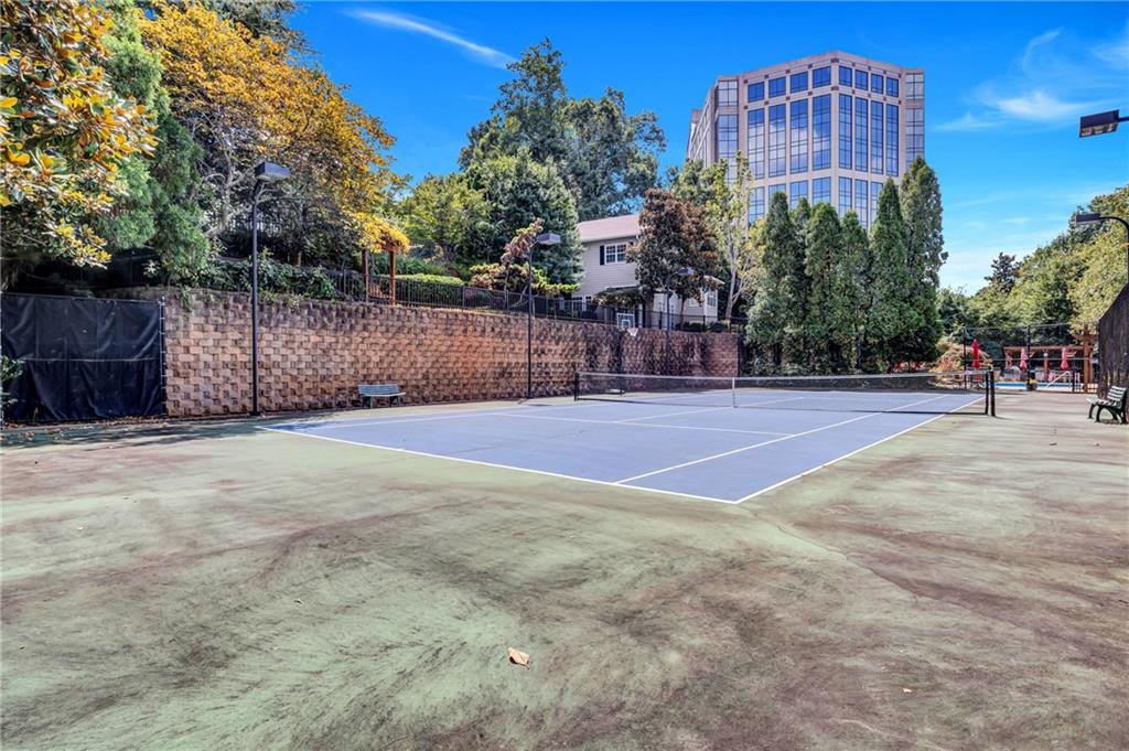 1250 Parkwood Circle SE Unit 1113