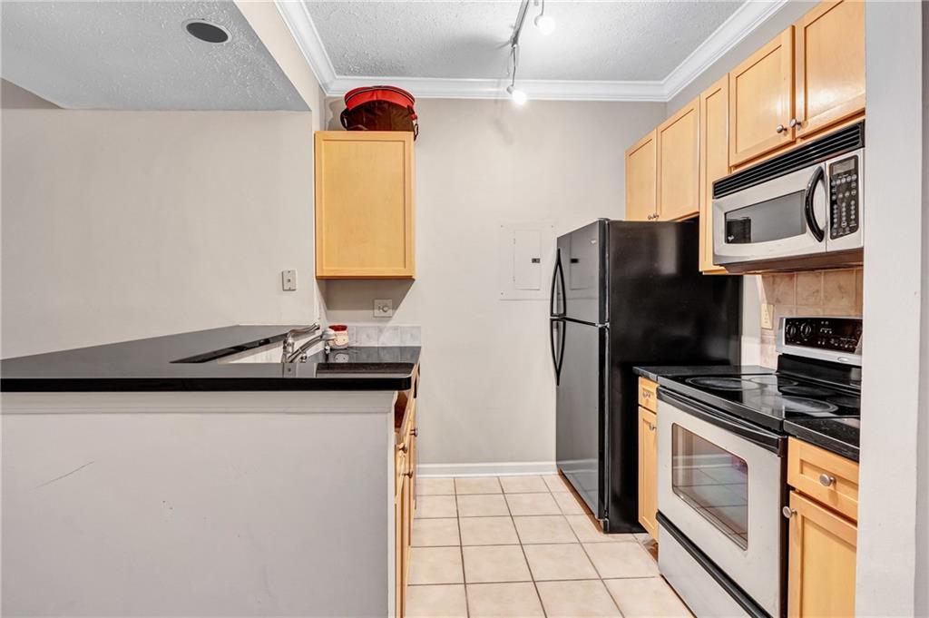 1250 Parkwood Circle SE Unit 1113