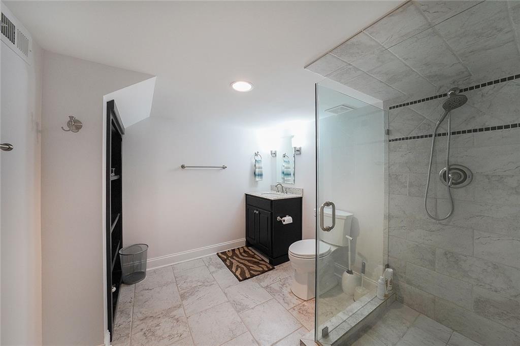 5434 Glenridge View