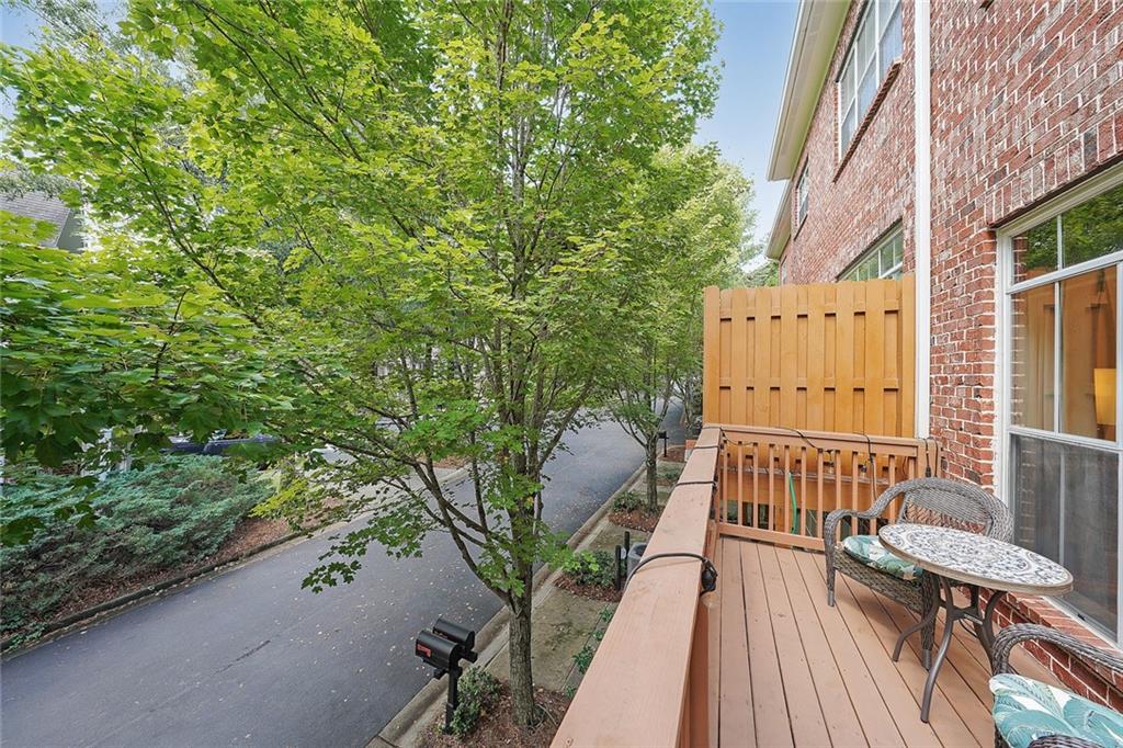 5434 Glenridge View
