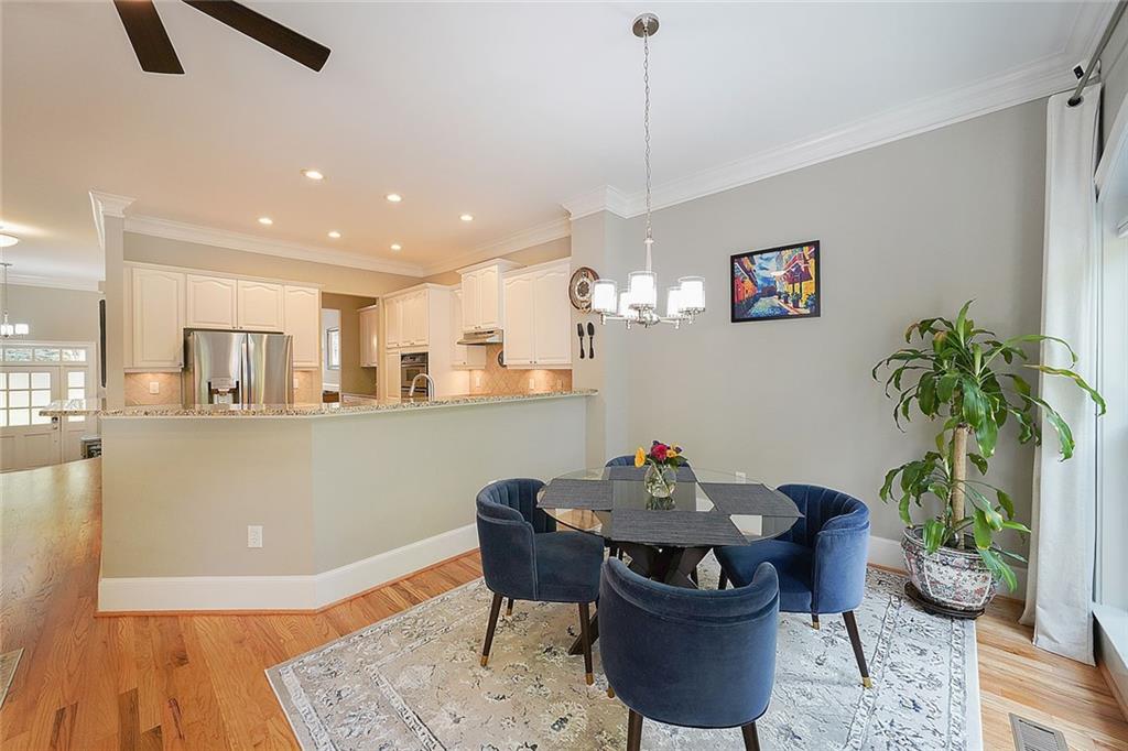 5434 Glenridge View