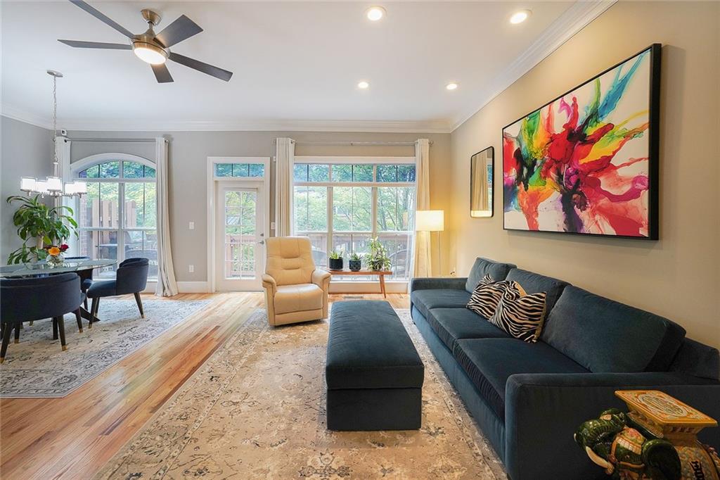5434 Glenridge View
