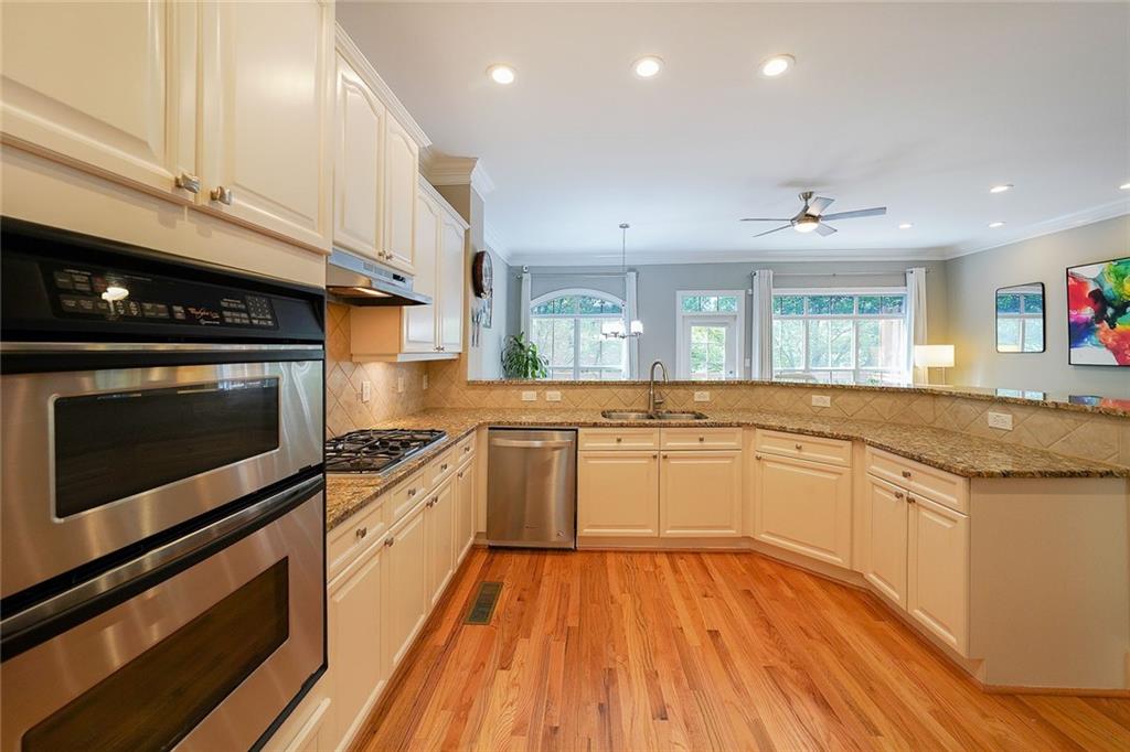 5434 Glenridge View