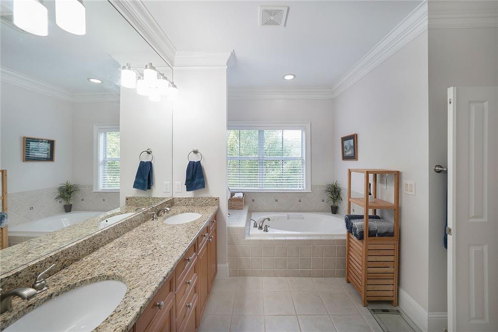 5434 Glenridge View