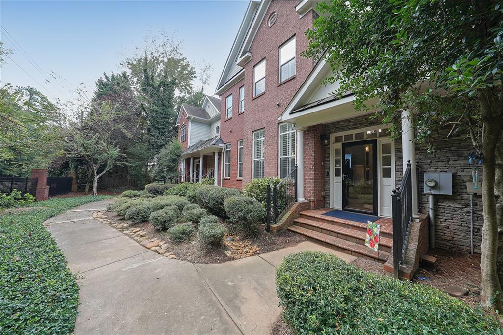 5434 Glenridge View
