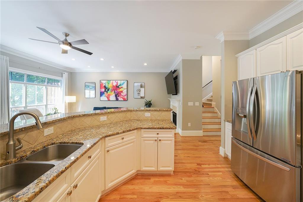 5434 Glenridge View