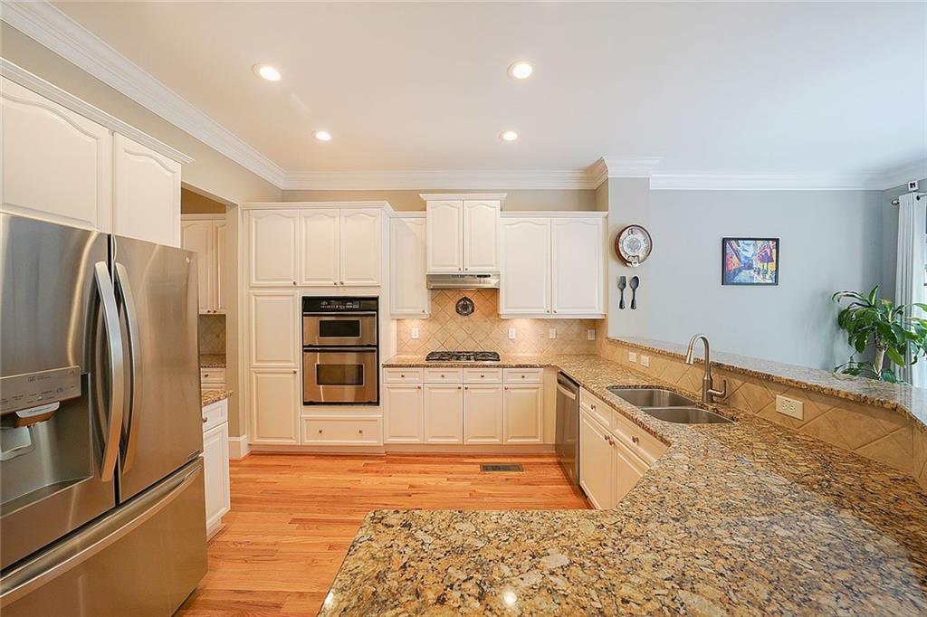5434 Glenridge View