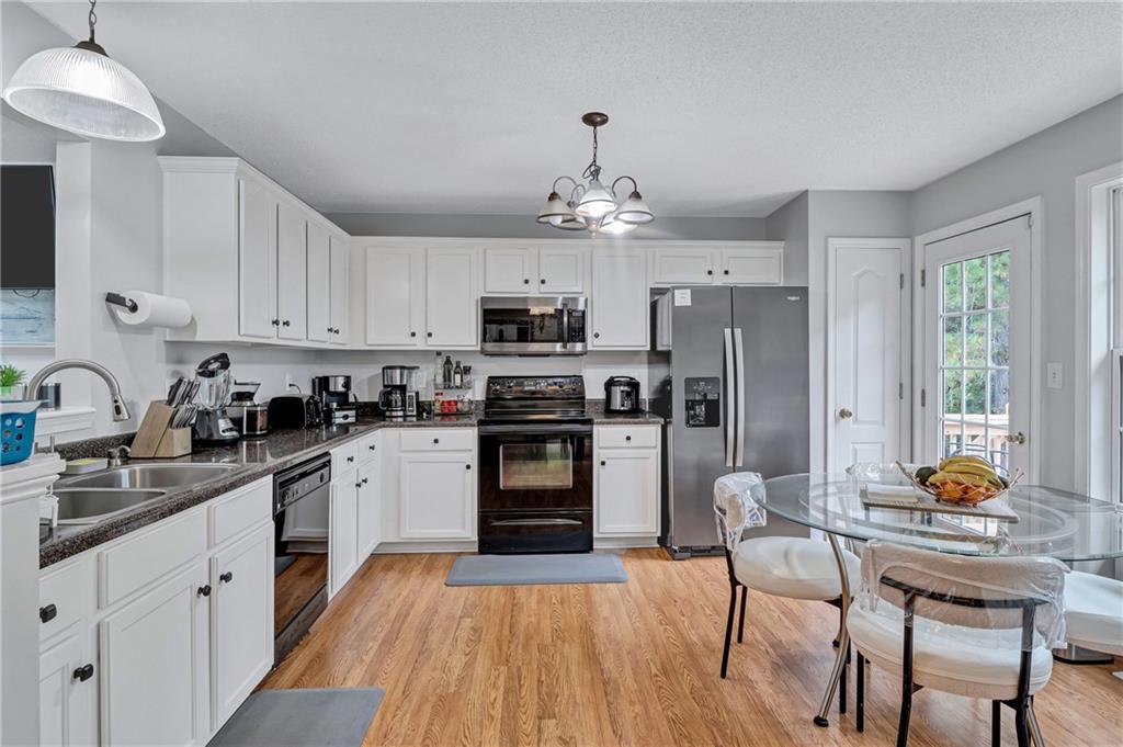 271 Oak Glen Drive