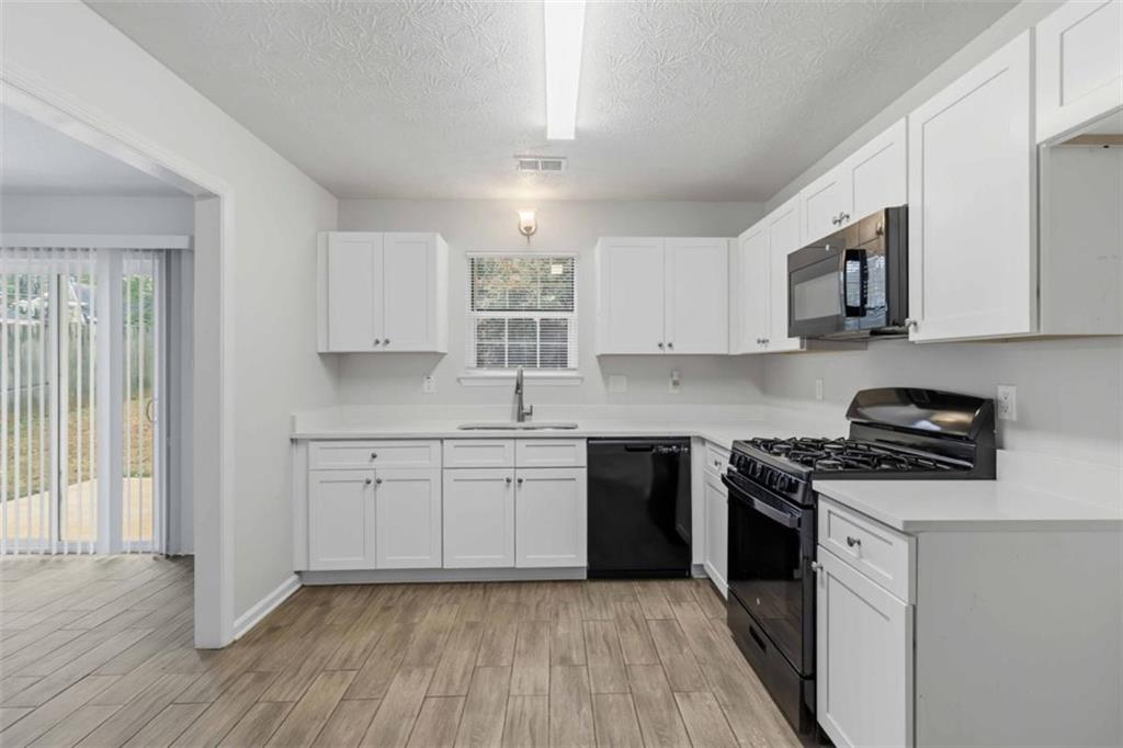 5051 Chadwick Court
