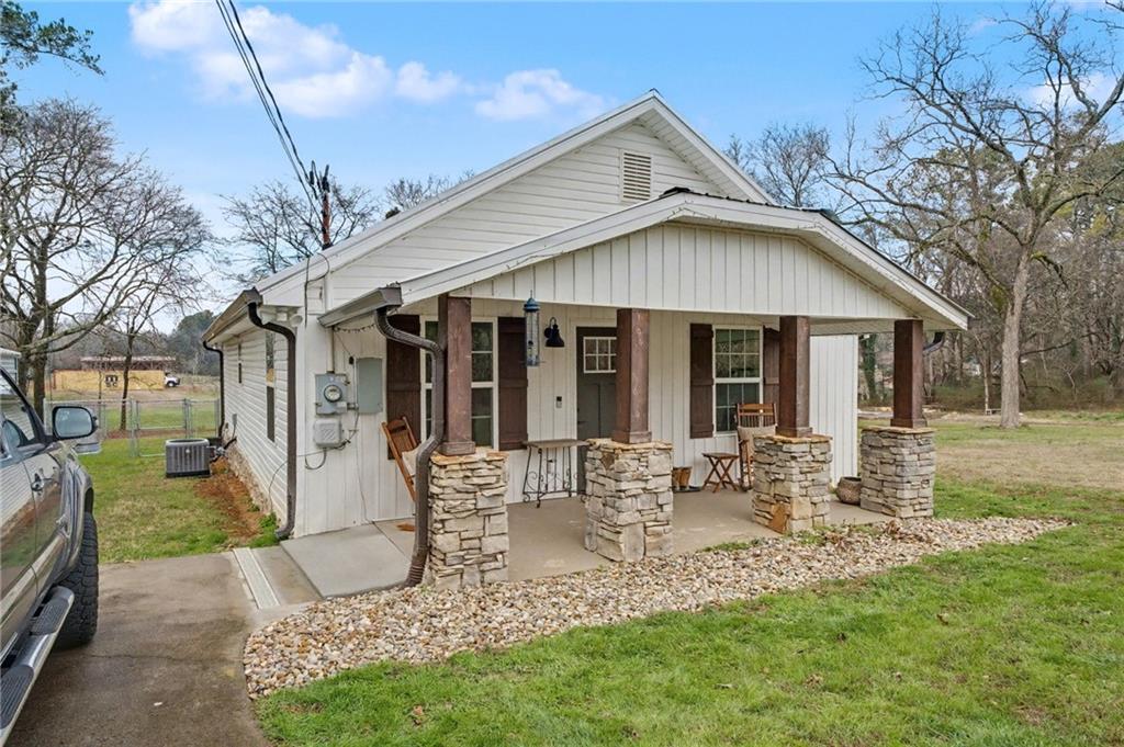 4843 Calhoun Road NE