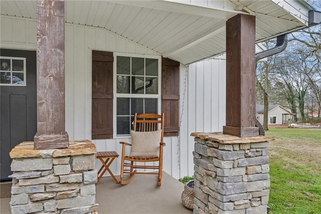 4843 Calhoun Road NE