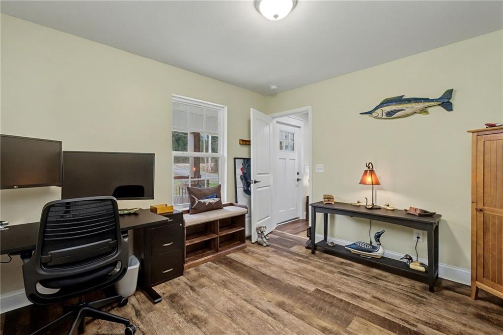 4843 Calhoun Road NE