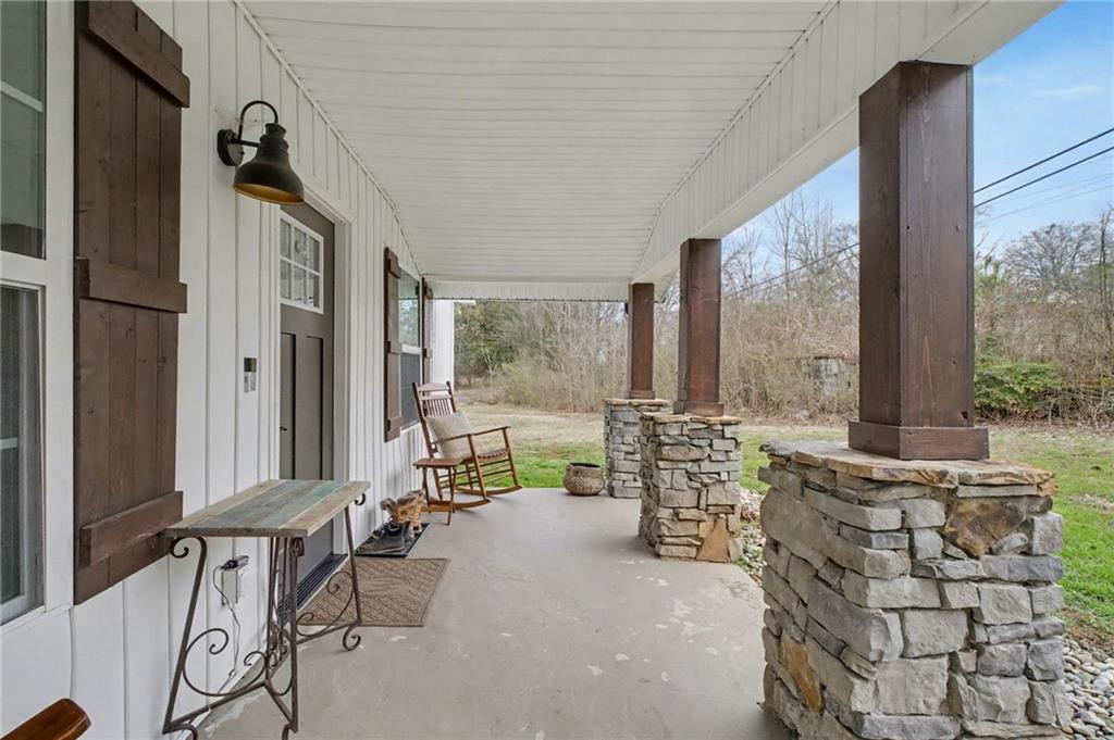 4843 Calhoun Road NE