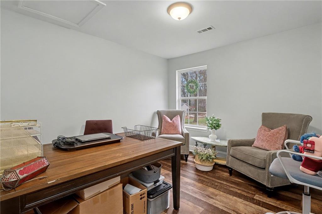 4843 Calhoun Road NE