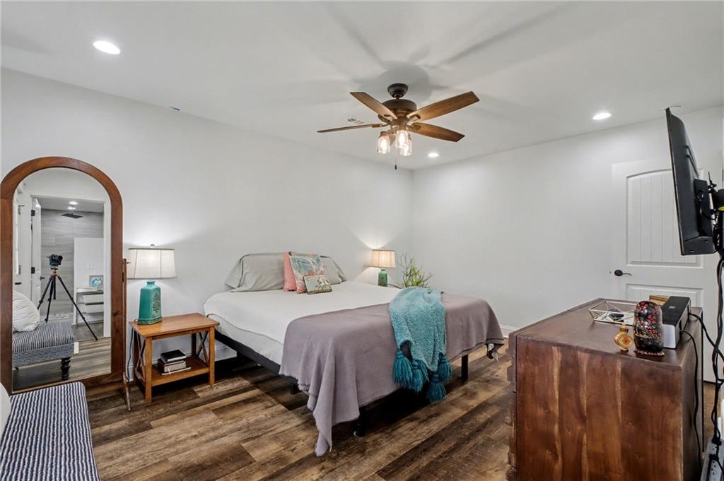 4843 Calhoun Road NE