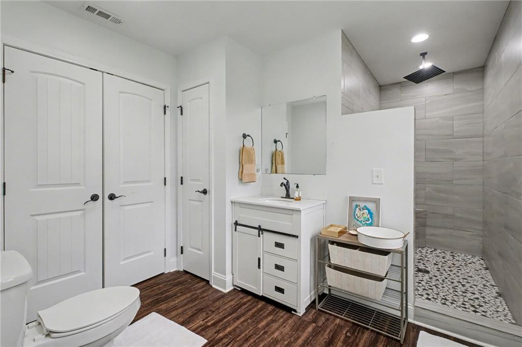 4843 Calhoun Road NE