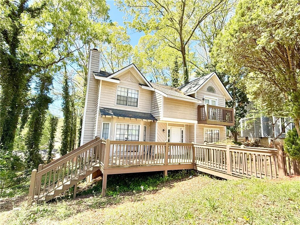 1042 Ascot Court