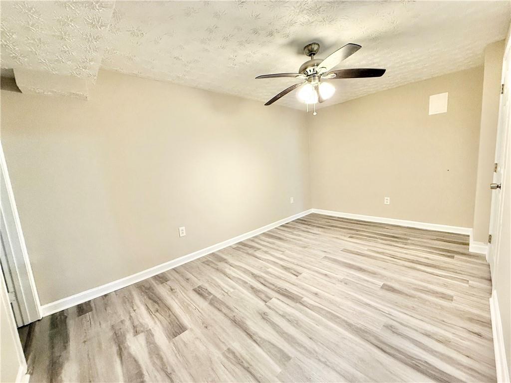 1042 Ascot Court