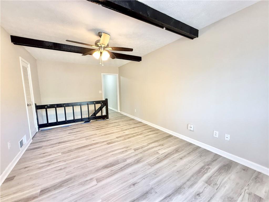 1042 Ascot Court