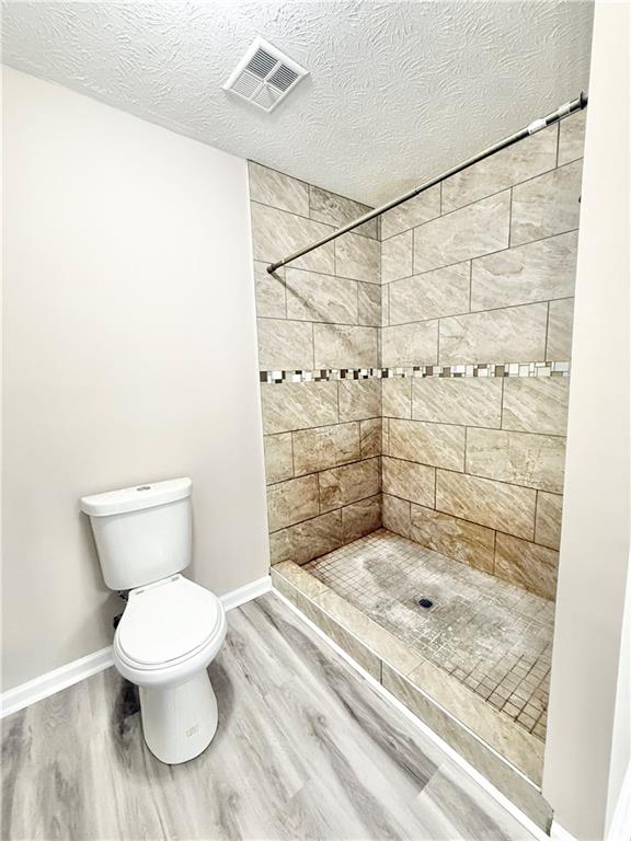 1042 Ascot Court