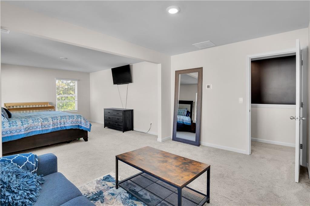 90 Thompson Drive