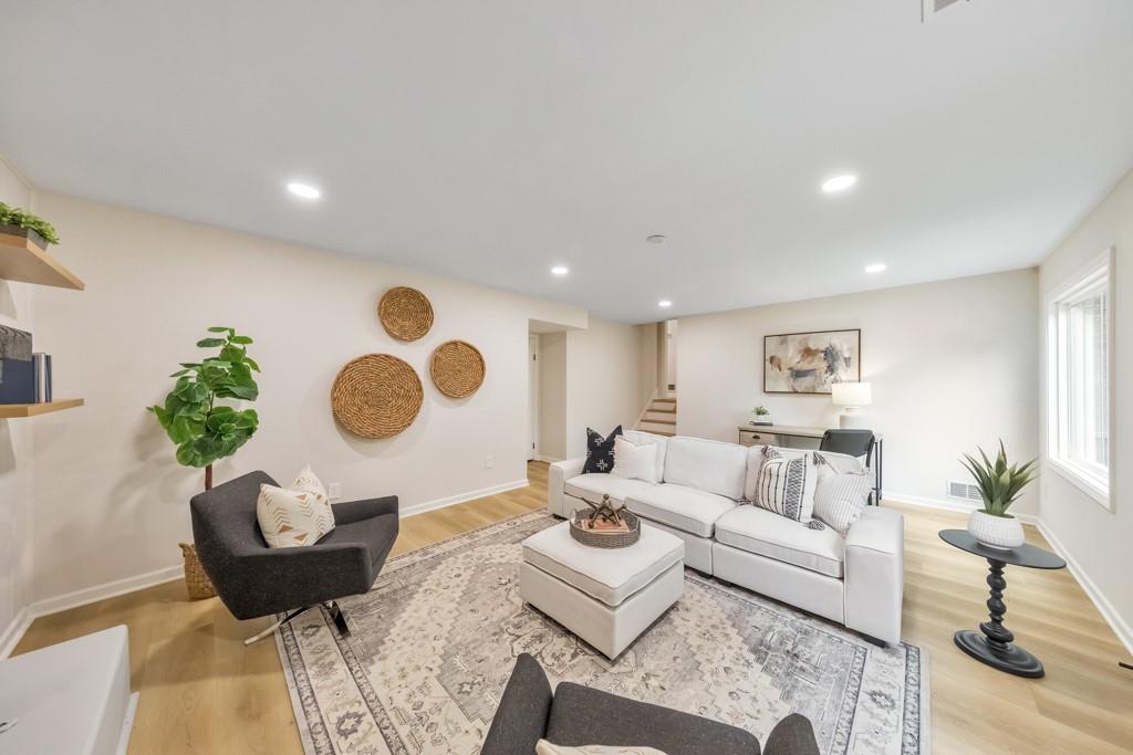 1548 Sprayberry Drive