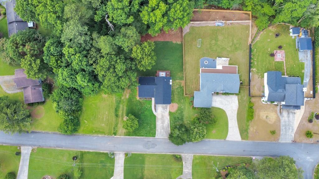 1548 Sprayberry Drive