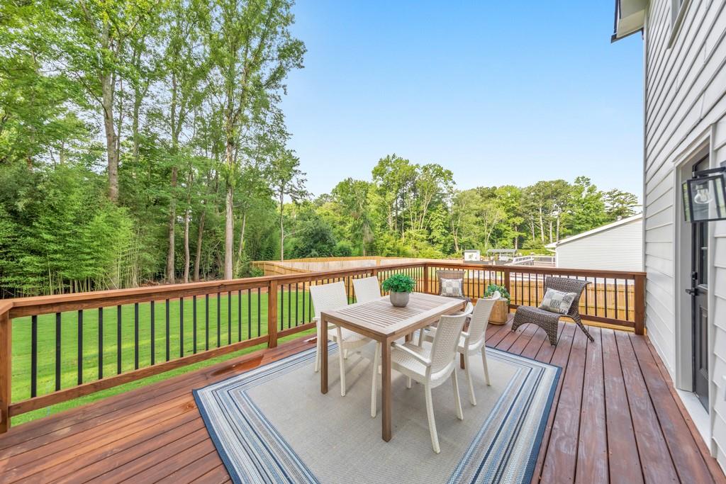 1548 Sprayberry Drive