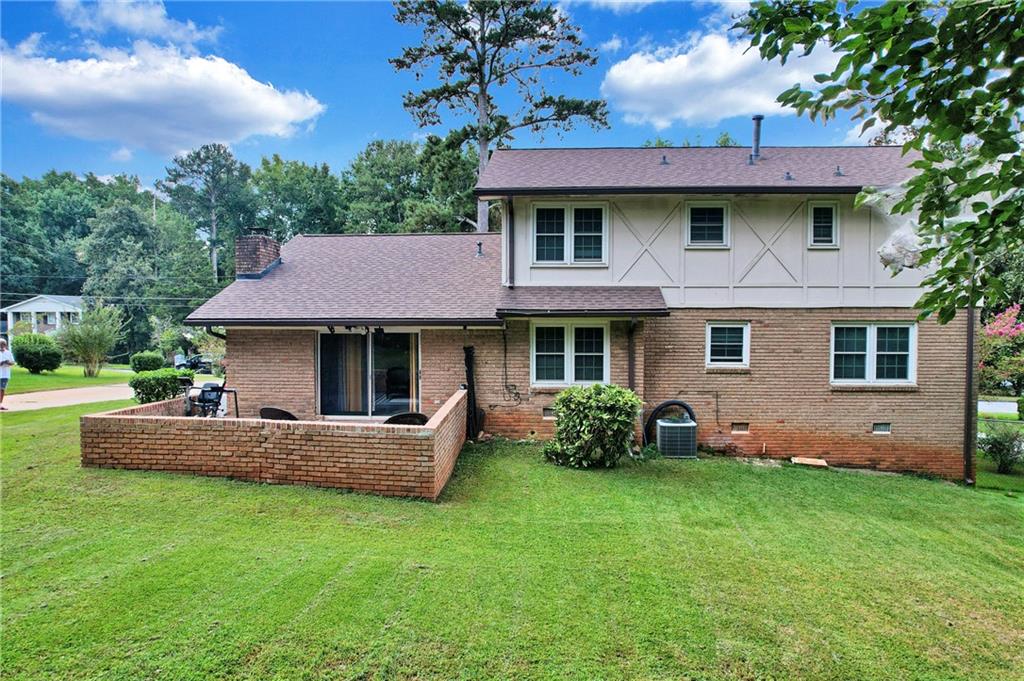 3652 Greentree Farms Drive