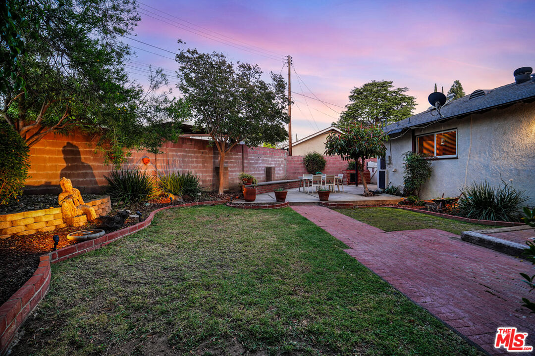 15241 Septo St