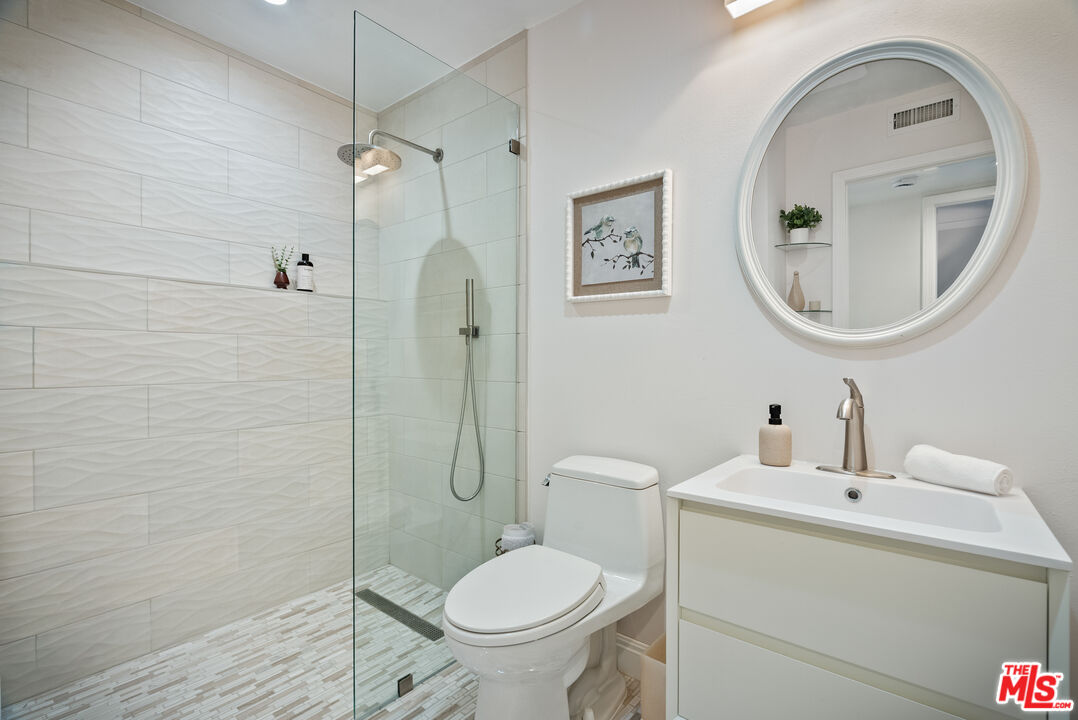 23255 W Paloma Blanca Dr