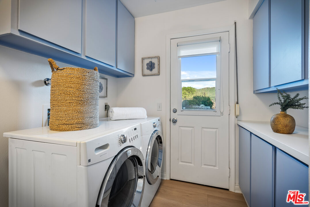 23255 W Paloma Blanca Dr