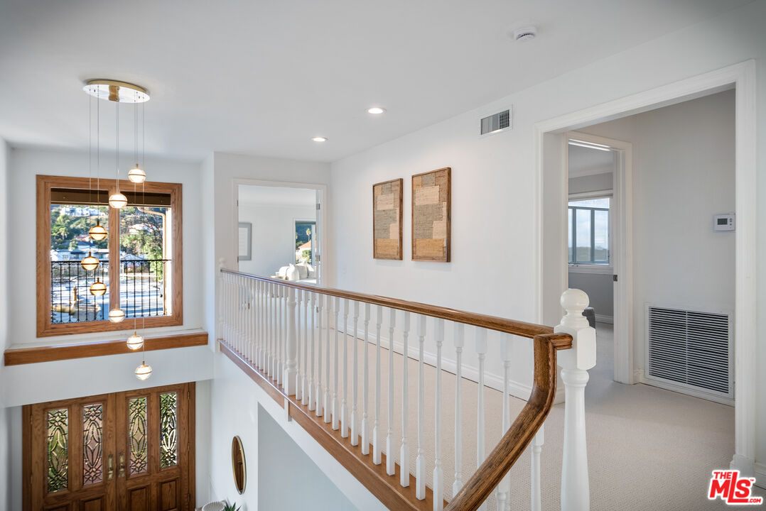 23255 W Paloma Blanca Dr