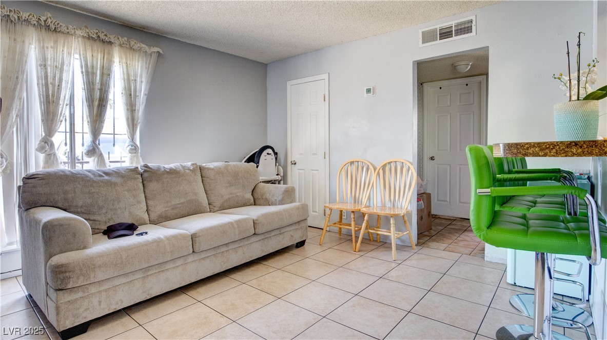 3366 Sylvia Street