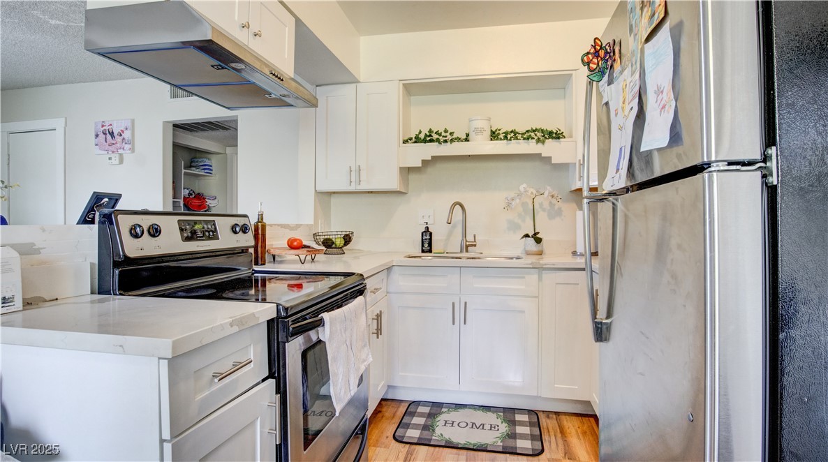 3366 Sylvia Street