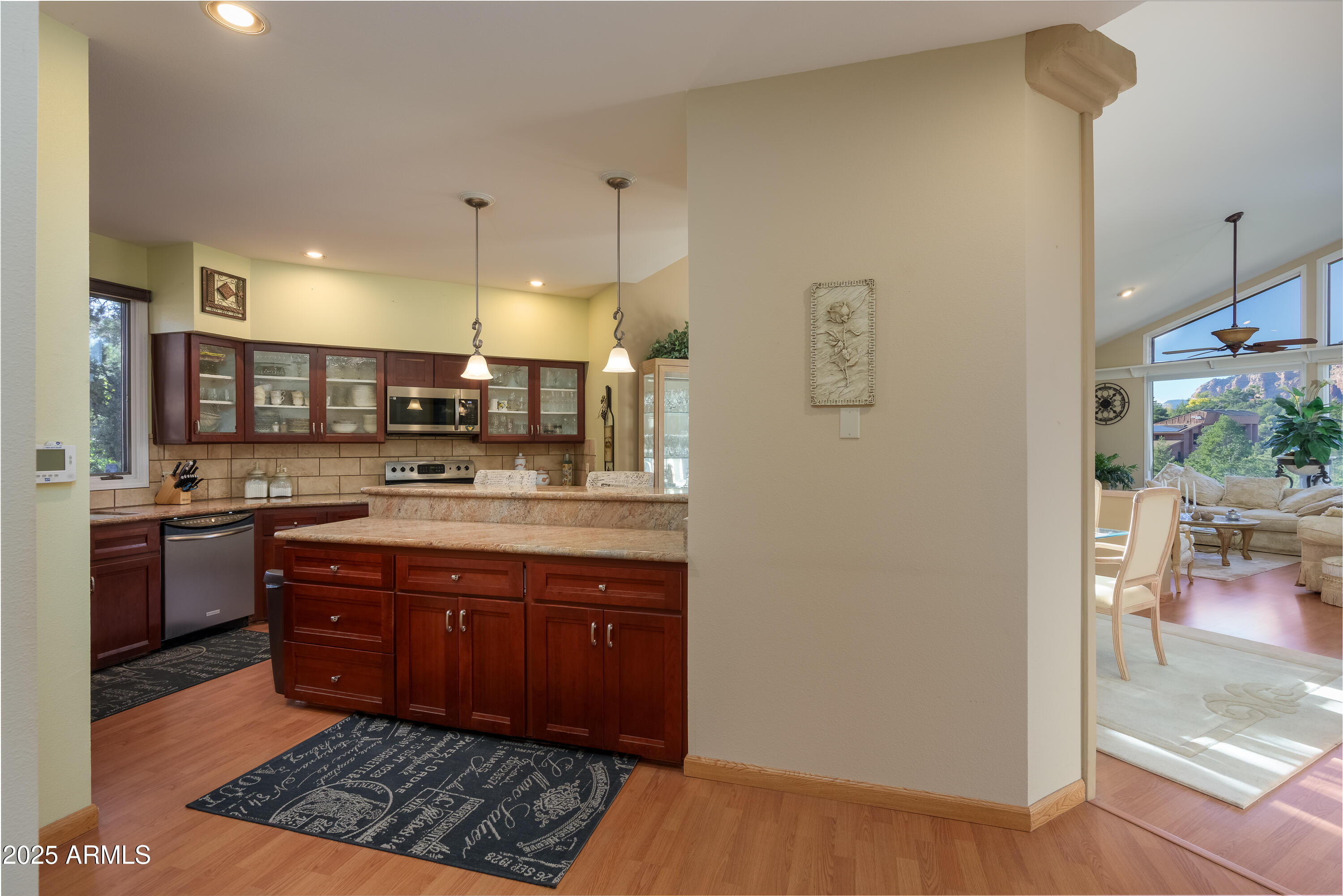 26 E COURTNEY Circle