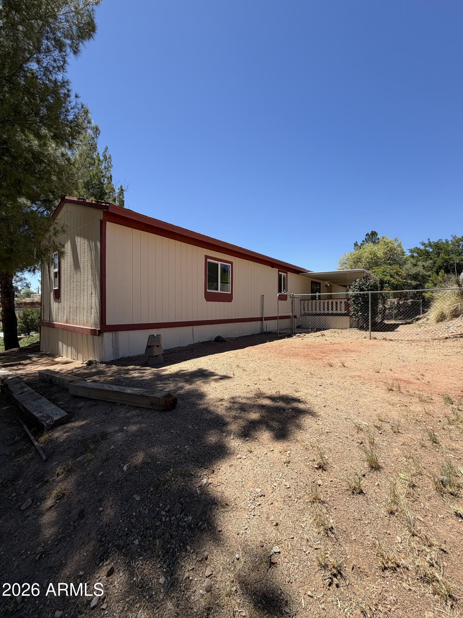 3556 E GRAND VIEW Drive