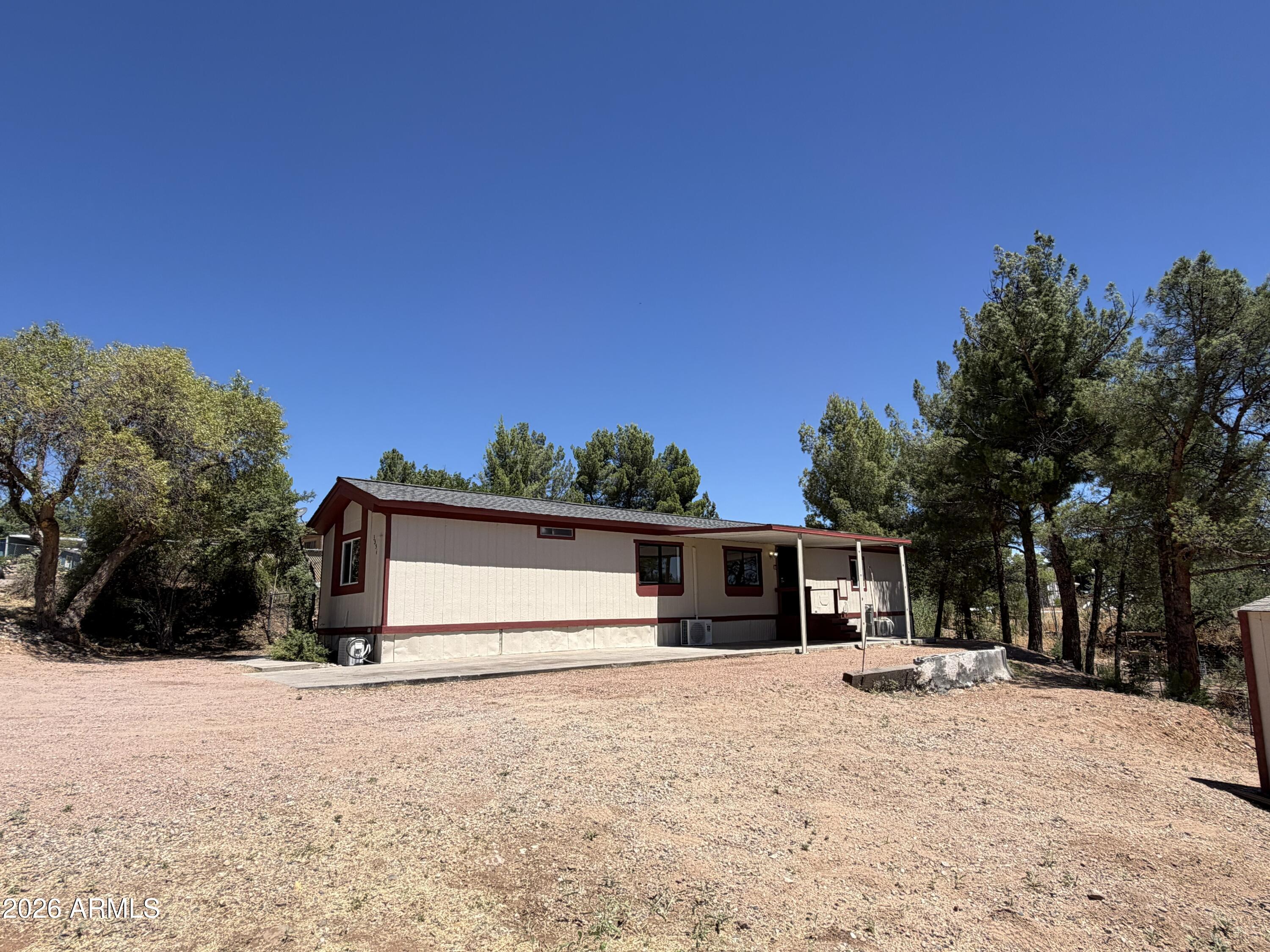 3556 E GRAND VIEW Drive
