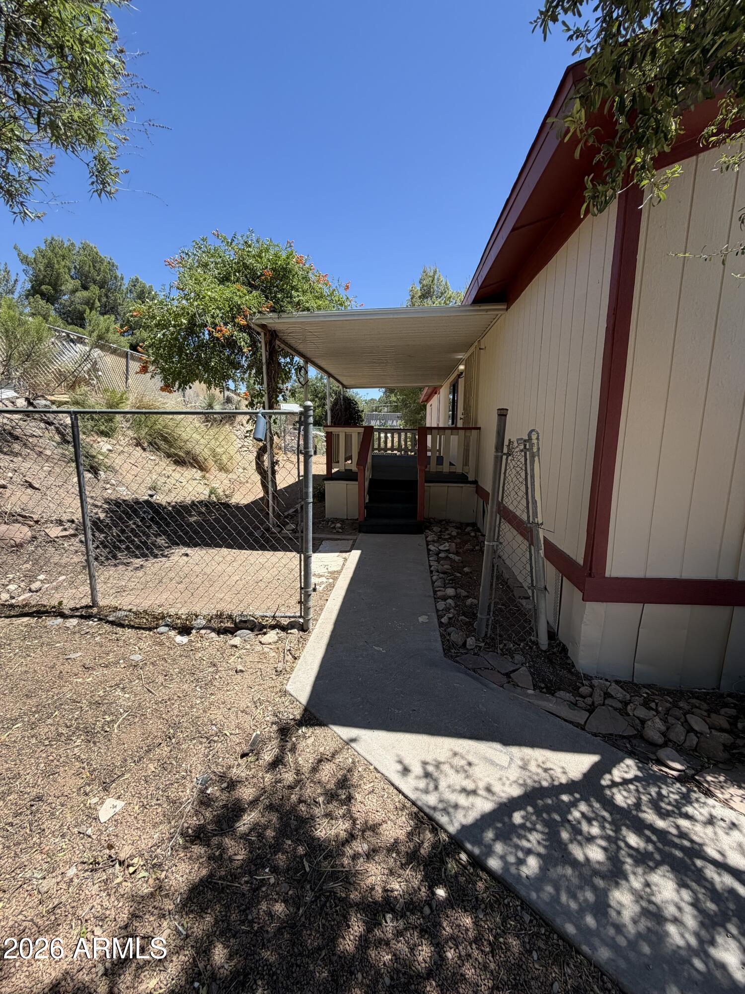 3556 E GRAND VIEW Drive