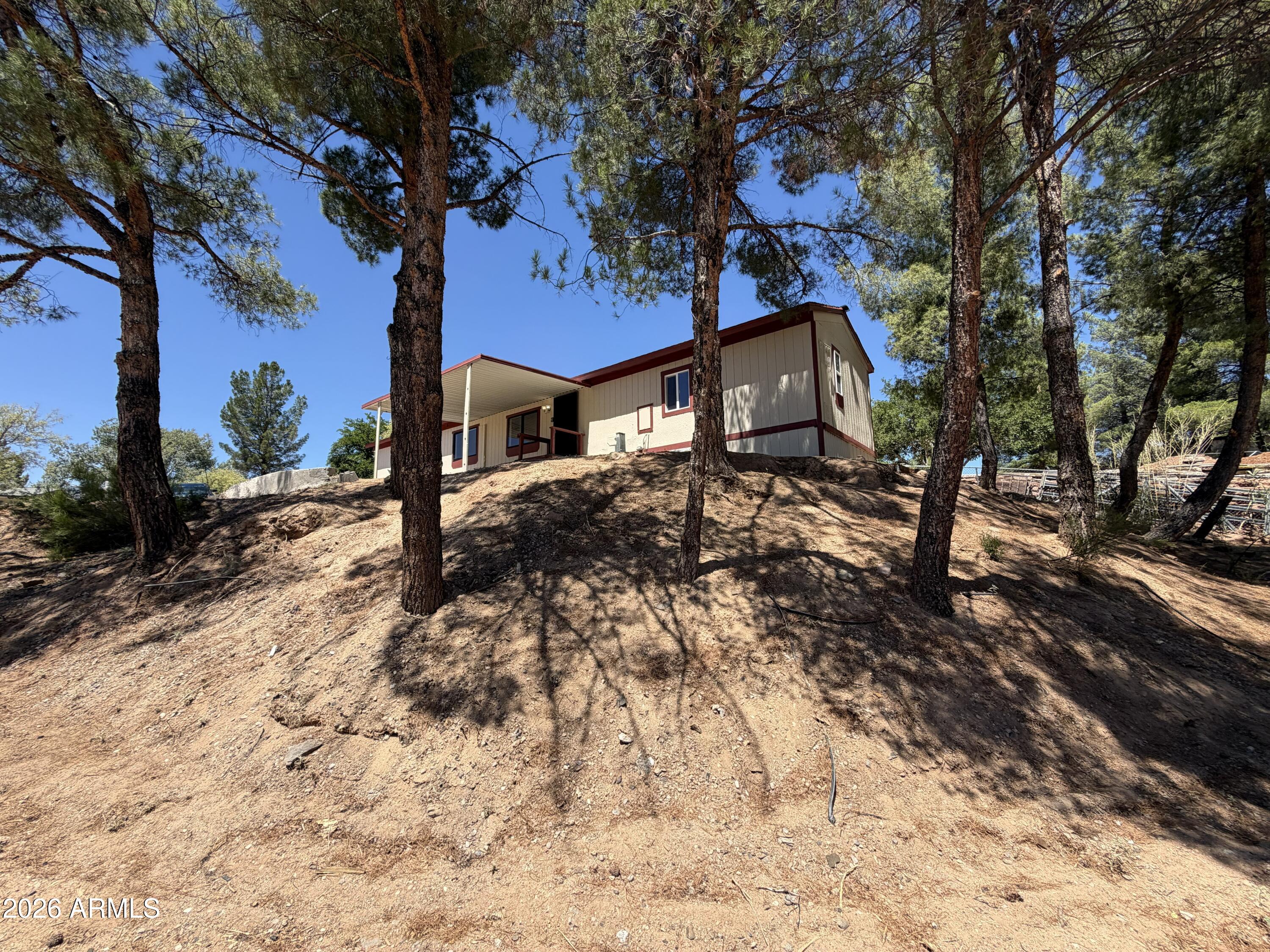 3556 E GRAND VIEW Drive